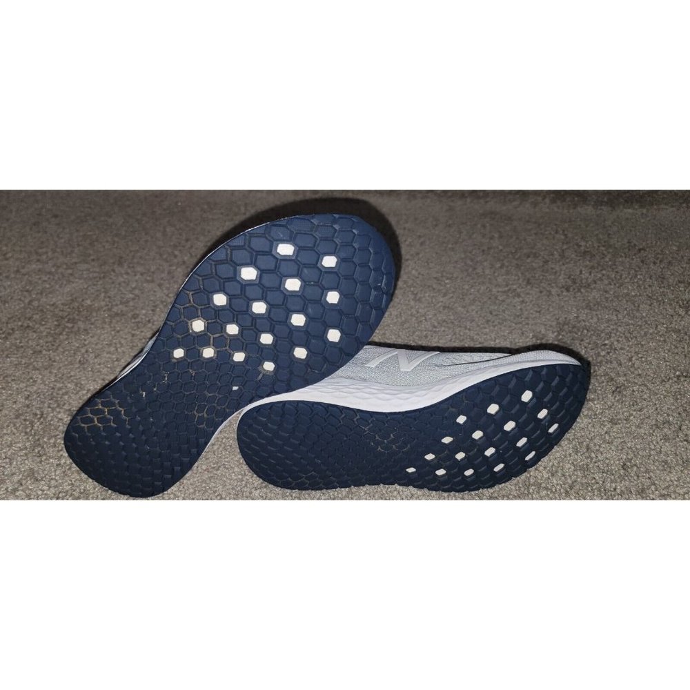 New Balance Fresh Foam Arishi Women's Sneaker's size 6 - Picture 8 of 8